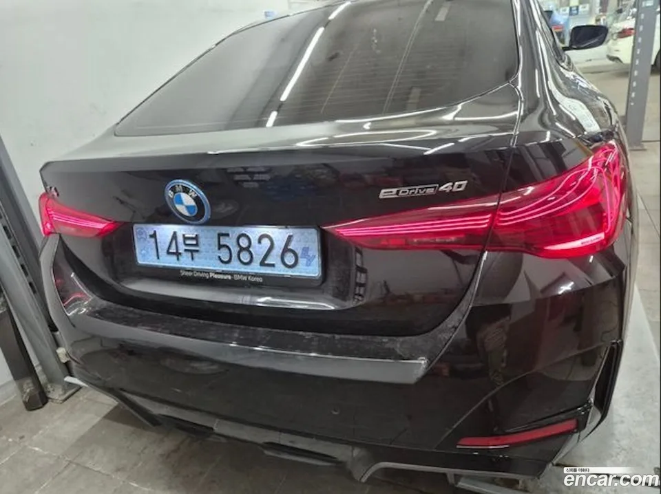 BMW i4 eDrive40 M 2025 — миниатюра 3