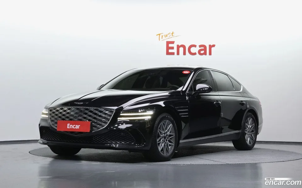 Genesis G80 2.5 2WD 2024 — фото 1, купить с доставкой в Москву