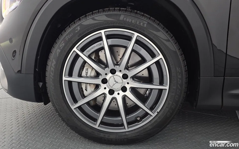 Mercedes-Benz GLB-Class AMG GLB35 4MATIC 2022 — миниатюра 5
