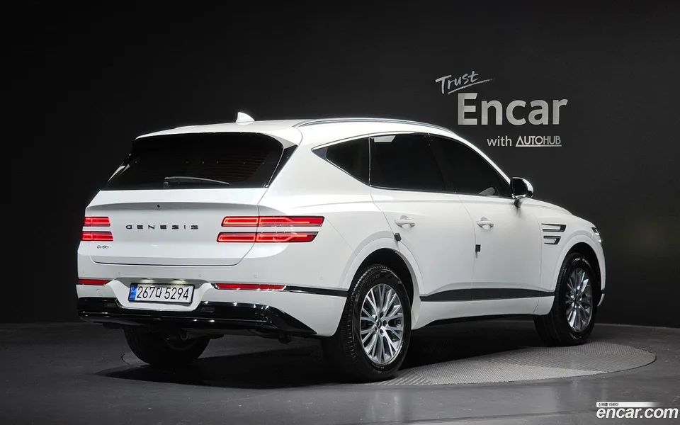 Genesis GV80 3.0 2WD 2023 — миниатюра 2