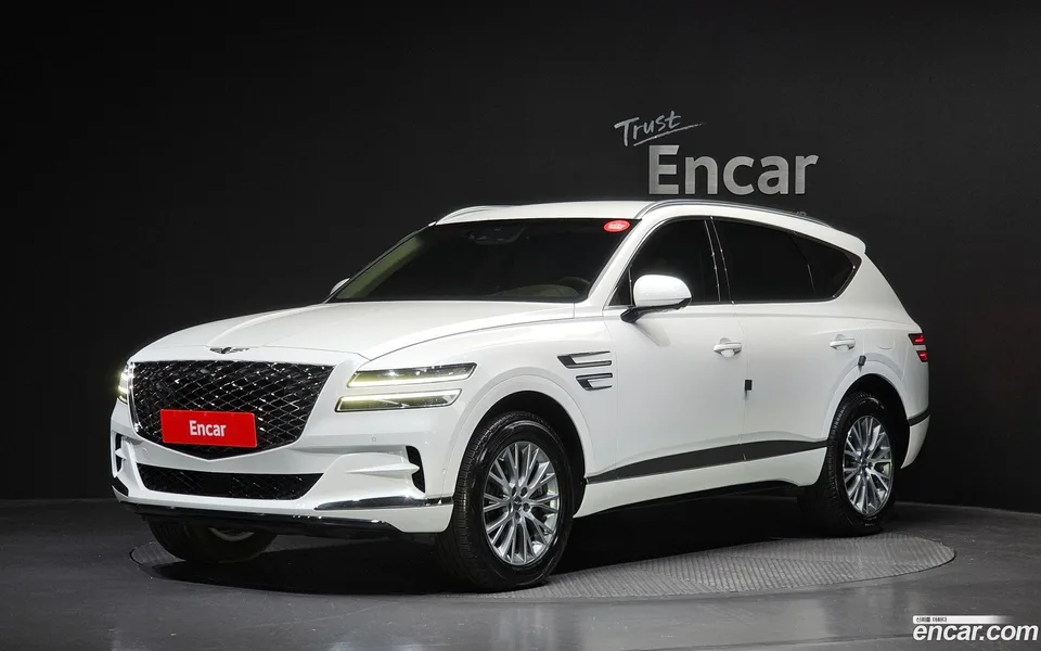 Genesis GV80 3.0 2WD 2023 — фото 1, купить с доставкой в Москву