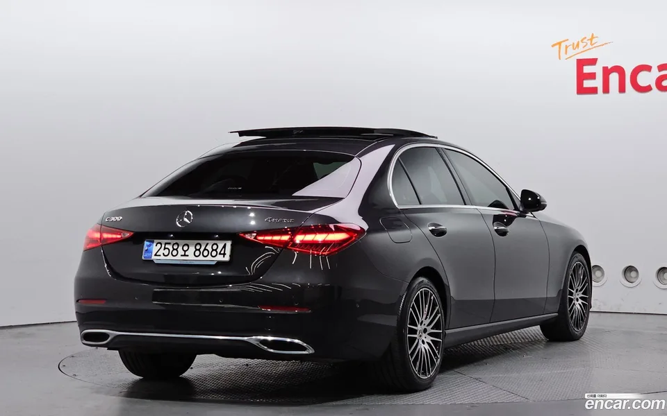 Mercedes-Benz C-Class C300 4MATIC 2024 — миниатюра 2
