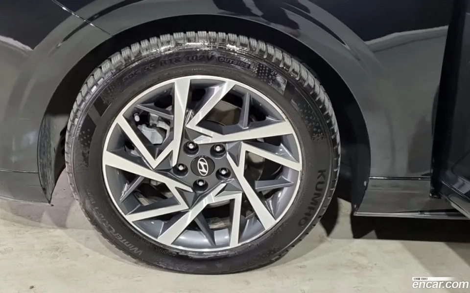 Hyundai Grandeur 2.5 2WD 2023 — миниатюра 5
