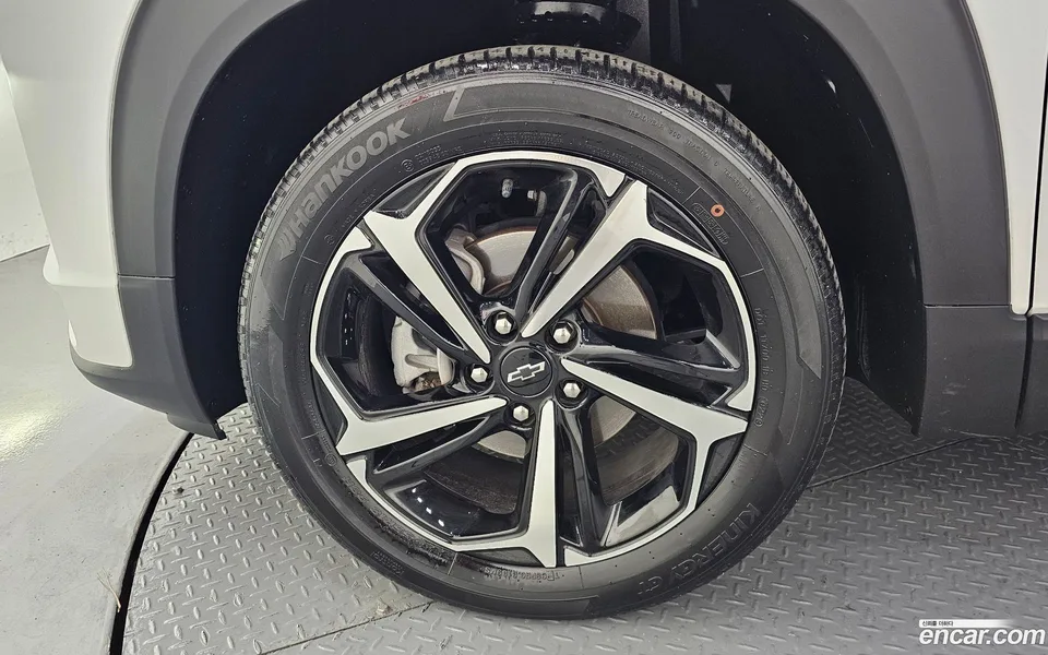 Chevrolet Trailblazer 1.3 2WD 2023 — миниатюра 2