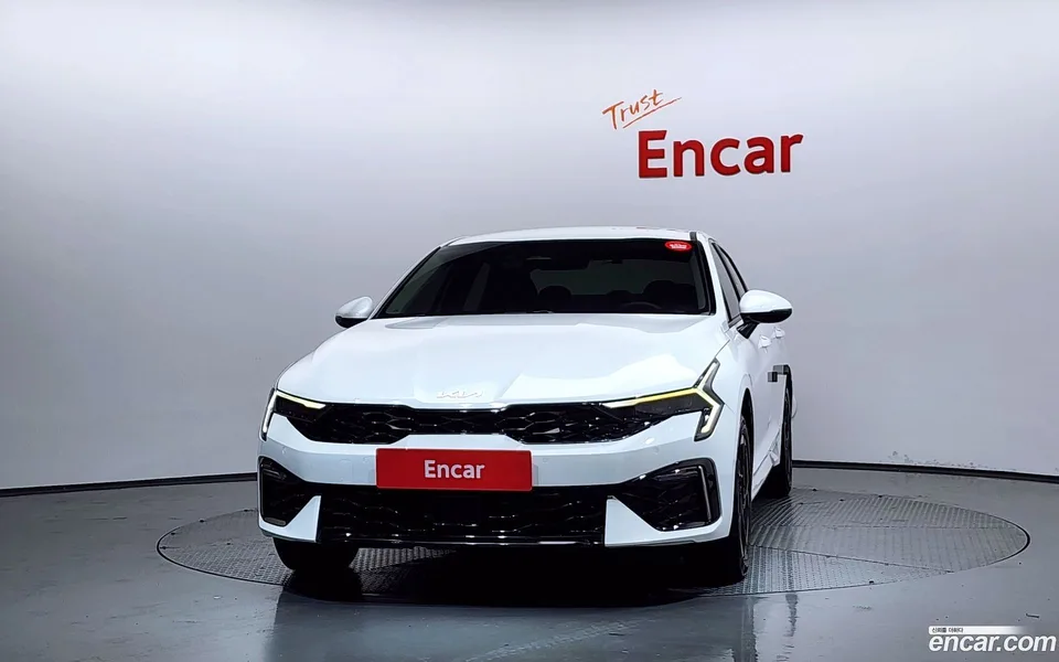 Kia K5 2.0 2024 — миниатюра 3