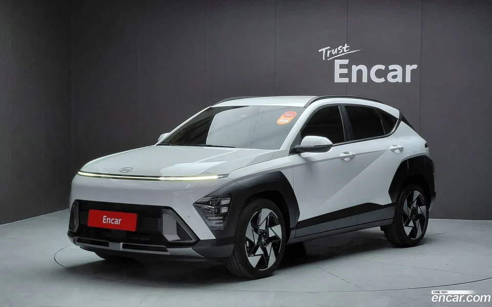 Hyundai Kona 1.6 2WD 2023 — фото 1, купить с доставкой в Москву