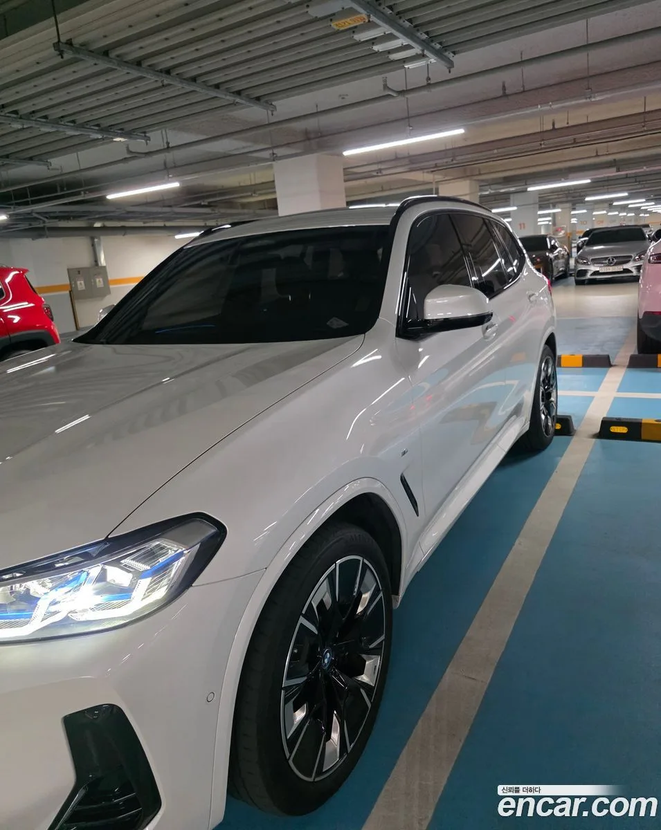 BMW iX3 M 2023 — миниатюра 3