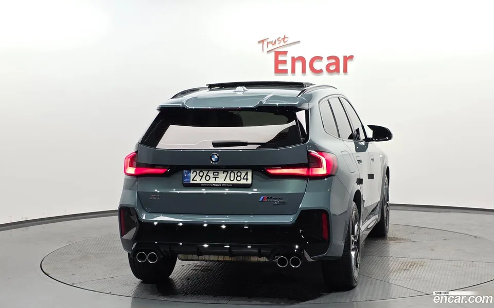 BMW X1 M35i xDrive 2024 — миниатюра 4