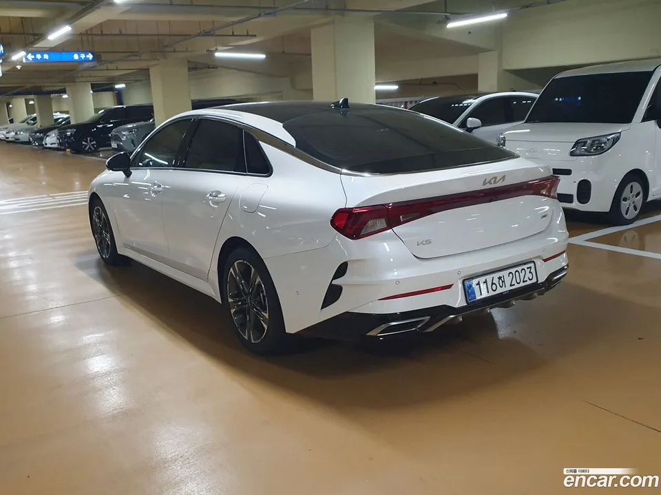 Kia K5 Hybrid 2023 — миниатюра 4