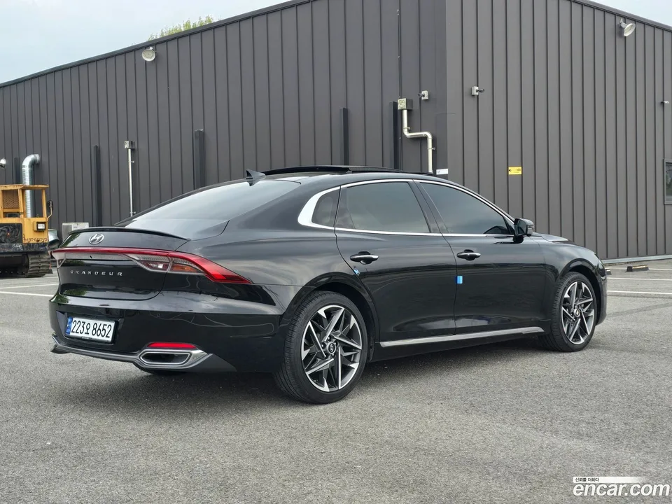 Hyundai Grandeur IG 3.3 2022 — миниатюра 2