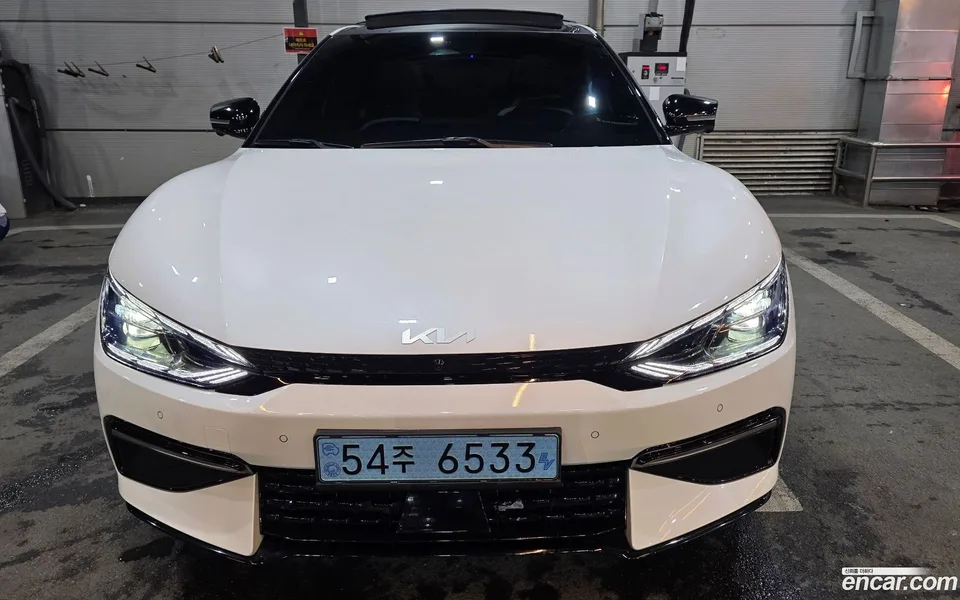 Kia EV6 4WD 2022 — миниатюра 3