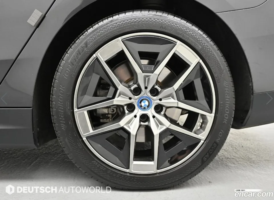 BMW i5 eDrive 40 2024 — миниатюра 5