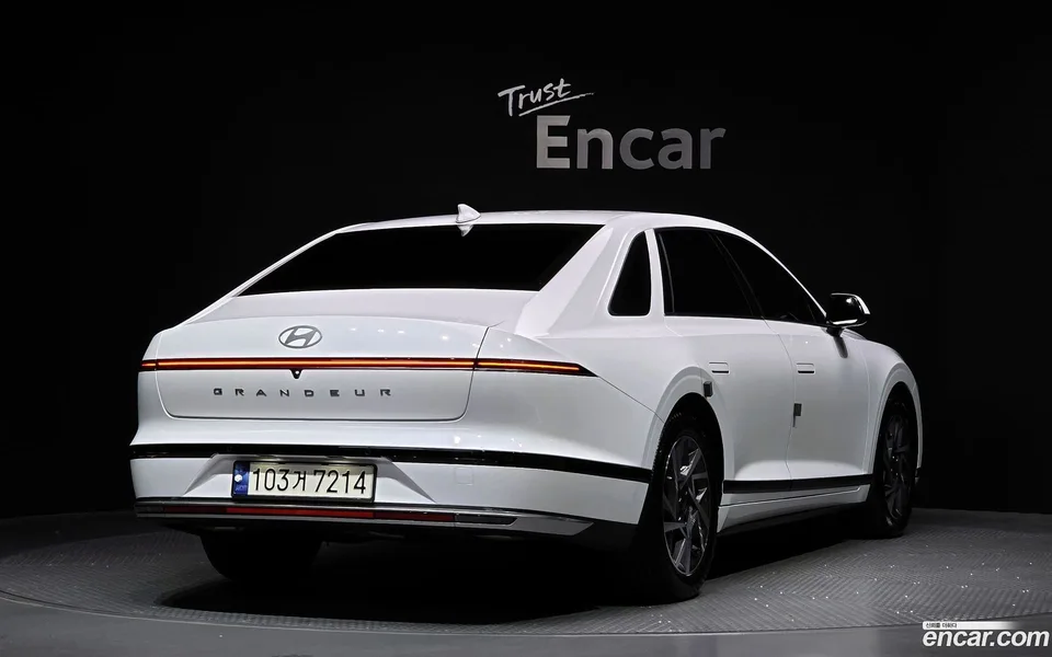 Hyundai Grandeur 3.5 LPG 2WD () 2024 — миниатюра 2