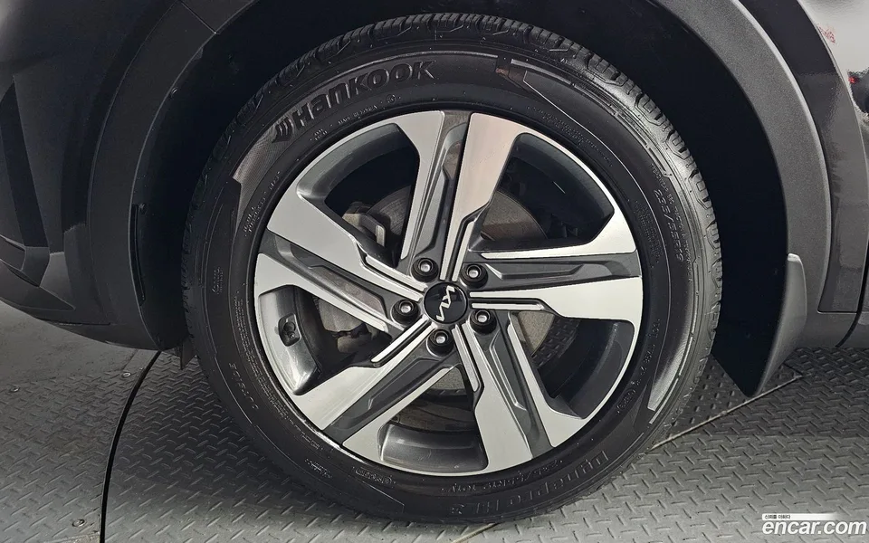 Kia Sorento HEV 1.6 2WD 2022 — миниатюра 5