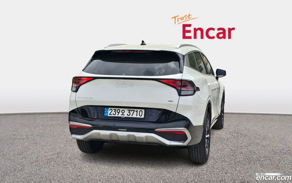 Kia Sportage Hybrid 2WD 2022 — миниатюра 4