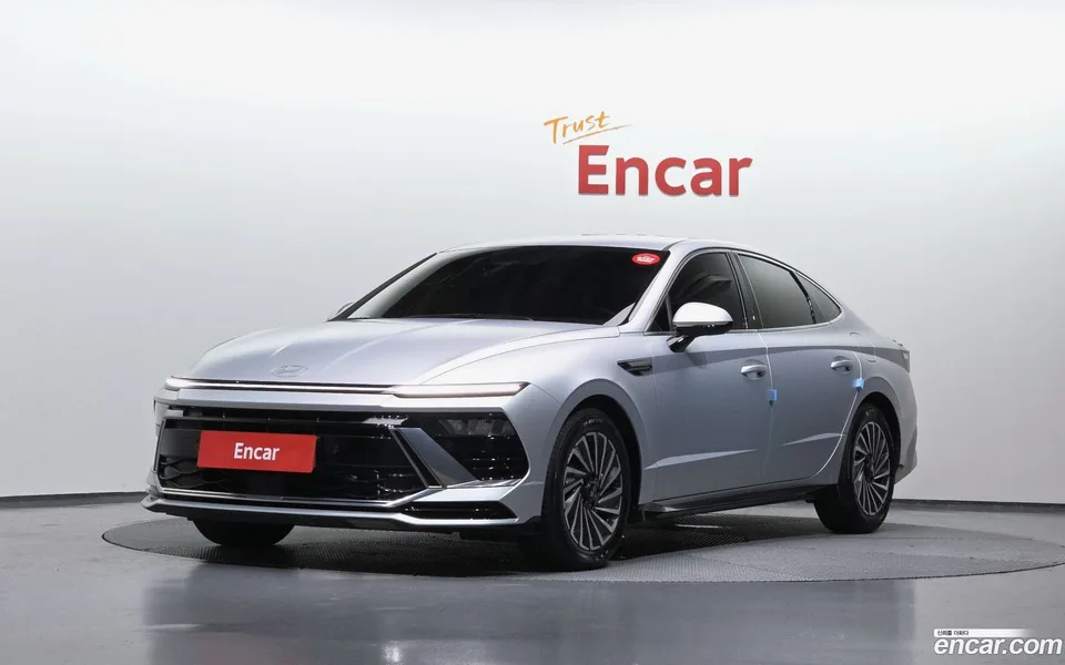 Hyundai Sonata The Edge Hybrid 2024 — фото 1, купить с доставкой в Москву