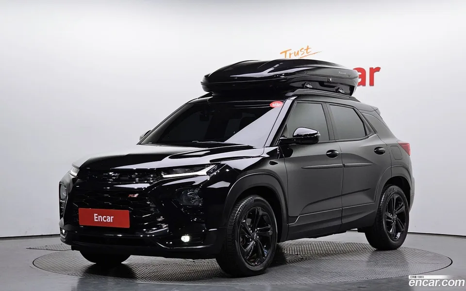 Chevrolet Trailblazer 1.3 2WD 2022 — фото 1, купить с доставкой в Москву