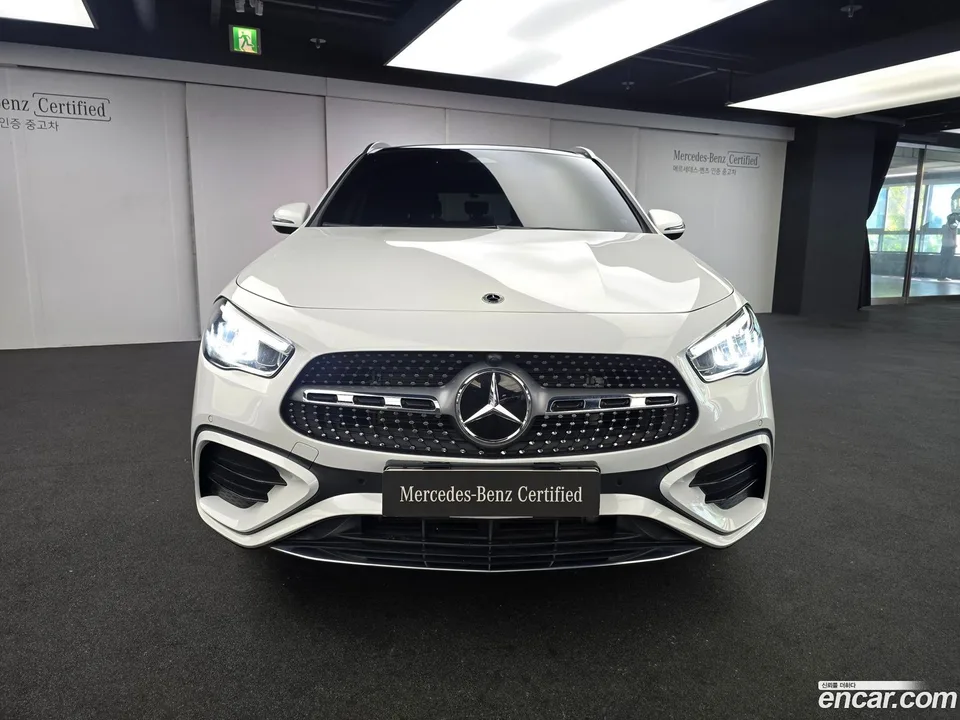 Mercedes-Benz GLA-Class GLA250 4MATIC 2025 — миниатюра 3