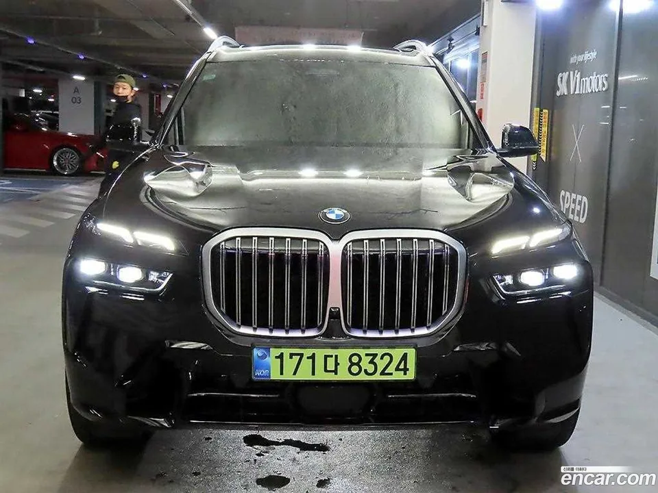 BMW X7 xDrive 40i M 6 2024 — миниатюра 2