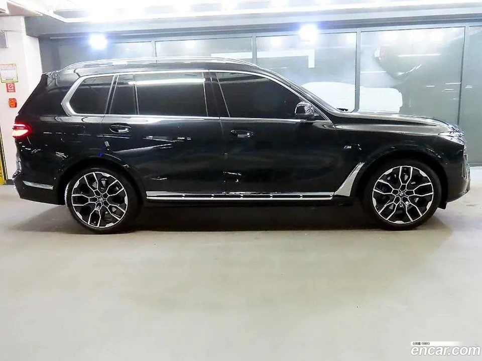 BMW X7 xDrive 40i M 6 2024 — миниатюра 3
