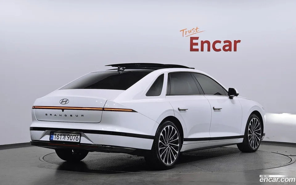 Hyundai Grandeur Hybrid 2024 — миниатюра 2