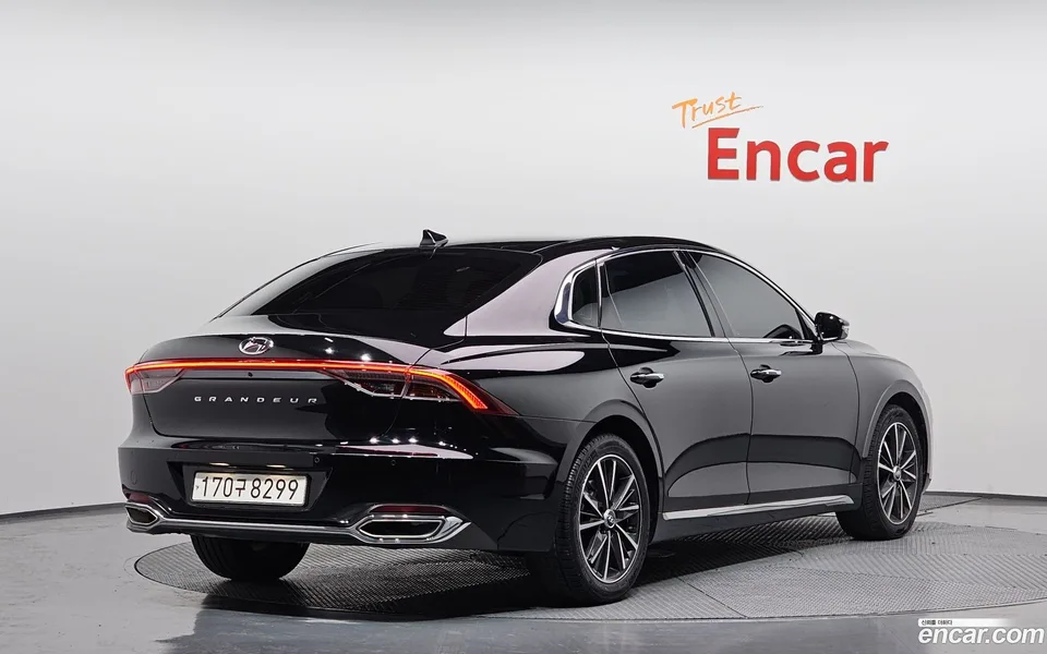 Hyundai Grandeur IG 3.3 2022 — миниатюра 2