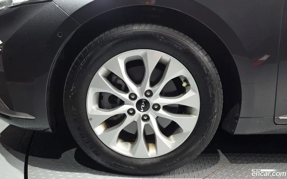 Kia K8 2.5 2WD 2022 — миниатюра 5