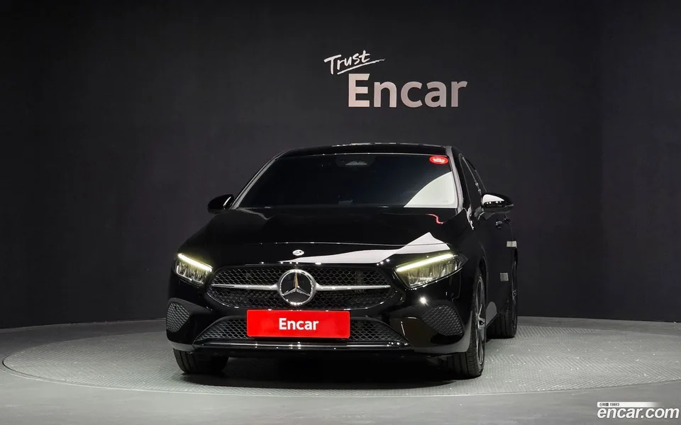 Mercedes-Benz A-Class A220 2024 — миниатюра 3