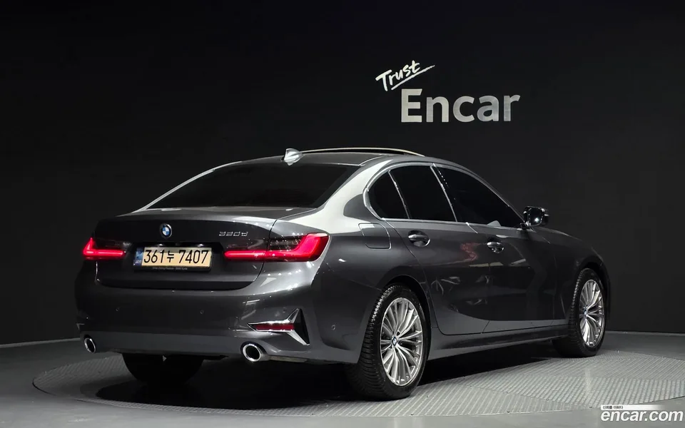 BMW 3 Series 320d 2022 — миниатюра 2