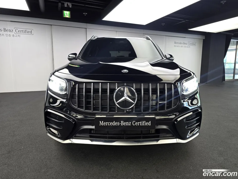 Mercedes-Benz GLB-Class AMG GLB35 4MATIC 2025 — миниатюра 3