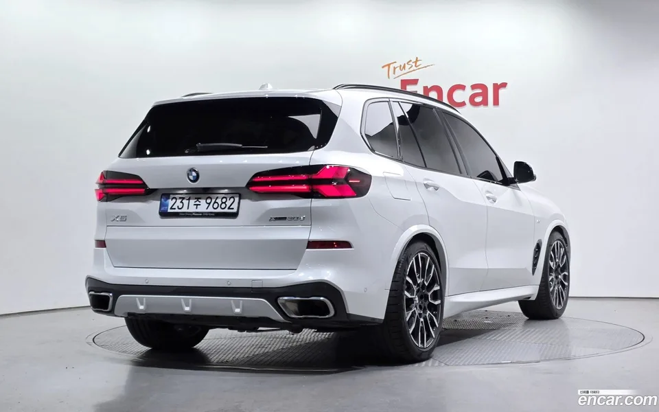 BMW X5 xDrive 30d M 2025 — миниатюра 2