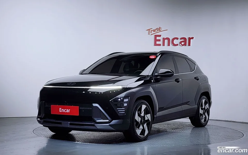 Hyundai Kona 1.6 2WD 2023 — фото 1, купить с доставкой в Москву
