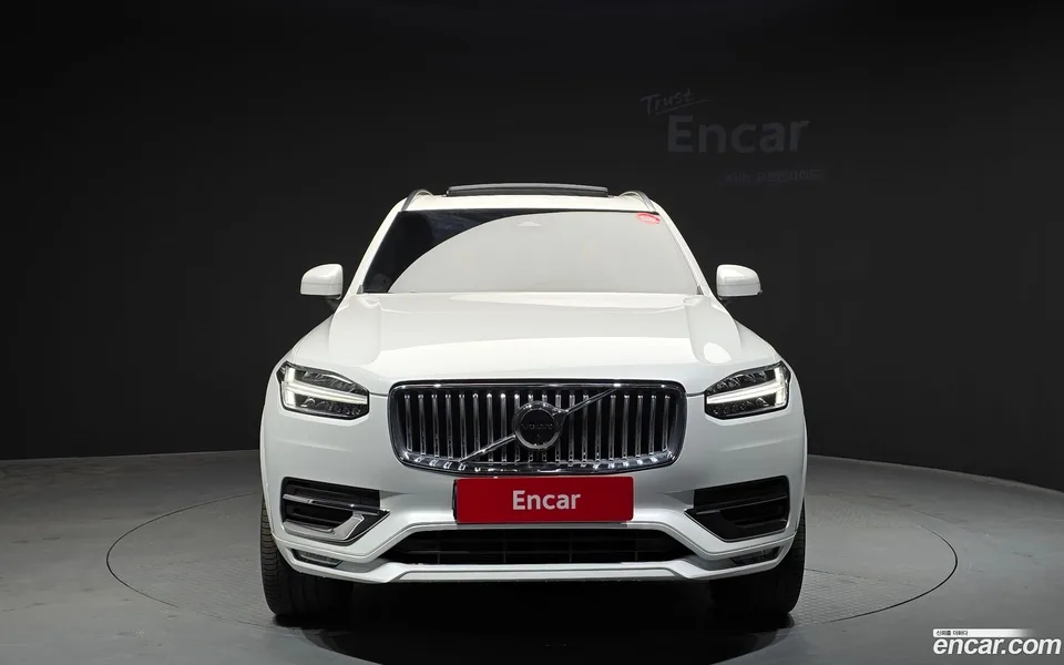 Volvo XC90 B6 2023 — миниатюра 3