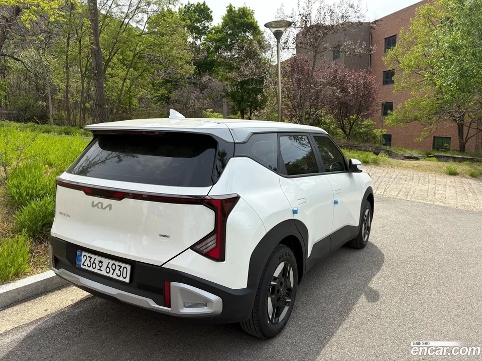 Kia Seltos HEV 1.6 2WD 2026 — миниатюра 5