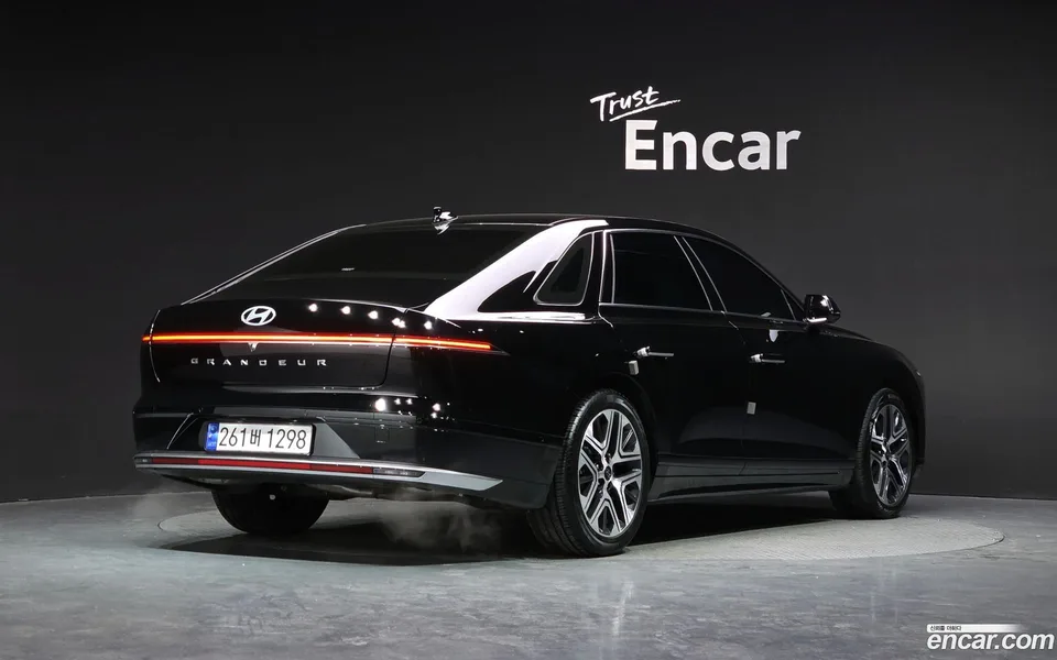 Hyundai Grandeur 3.5 2WD 2023 — миниатюра 2