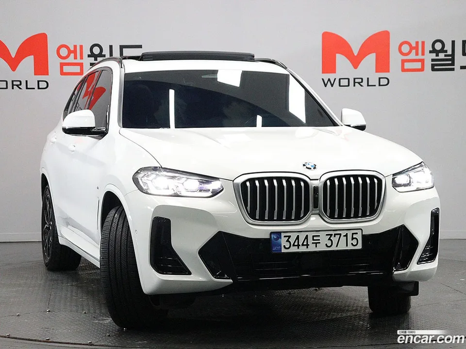 BMW X3 xDrive 20i M 2023 — миниатюра 3