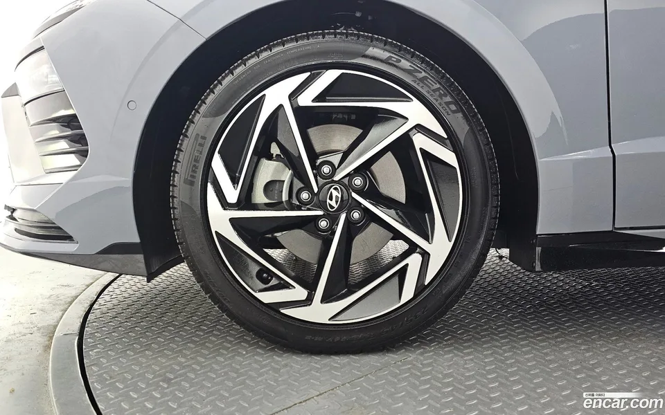 Hyundai Sonata The Edge Hybrid 2024 — миниатюра 5