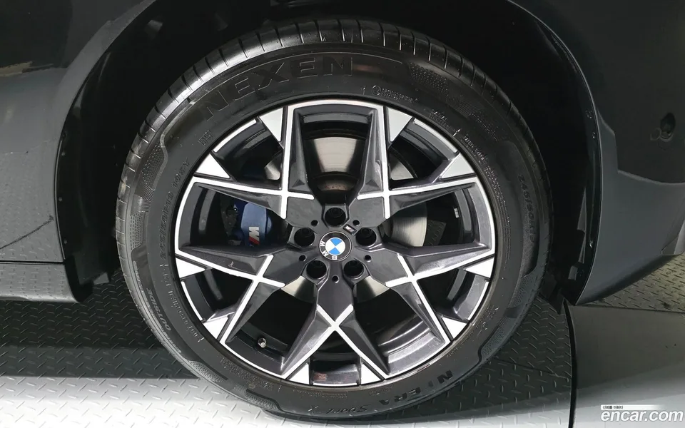 BMW X3 xDrive 20 M 2025 — миниатюра 5
