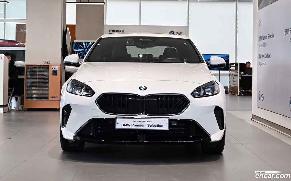 BMW 2 Series Gran Coupe 228 xDrive M 2025 — миниатюра 2