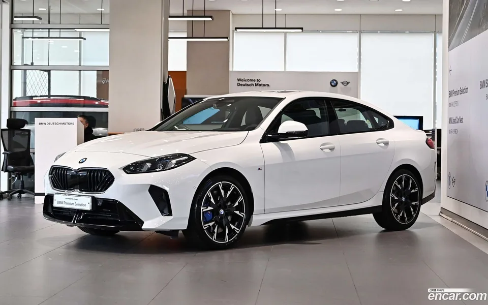 BMW 2 Series Gran Coupe 228 xDrive M 2025 — фото 1, купить с доставкой в Москву