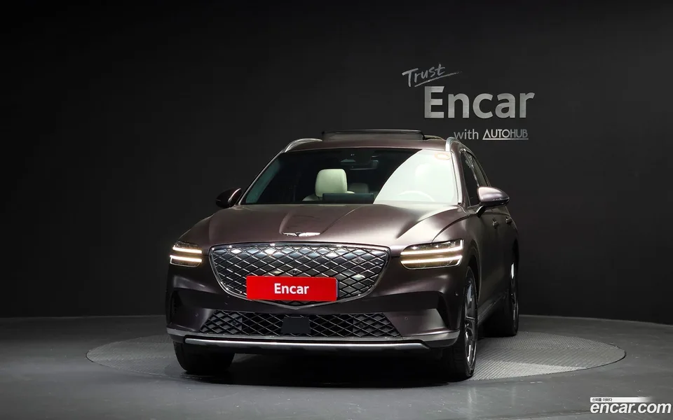 Genesis Electrified GV70 e-AWD 2023 — миниатюра 3