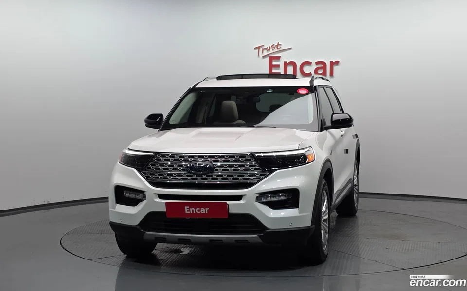 Ford Explorer 2.3 4WD 2023 — миниатюра 3
