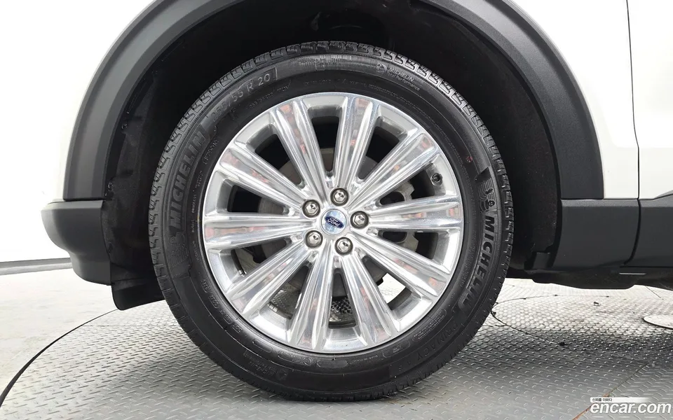 Ford Explorer 2.3 4WD 2023 — миниатюра 5