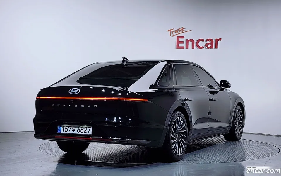 Hyundai Grandeur Hybrid 2023 — миниатюра 2