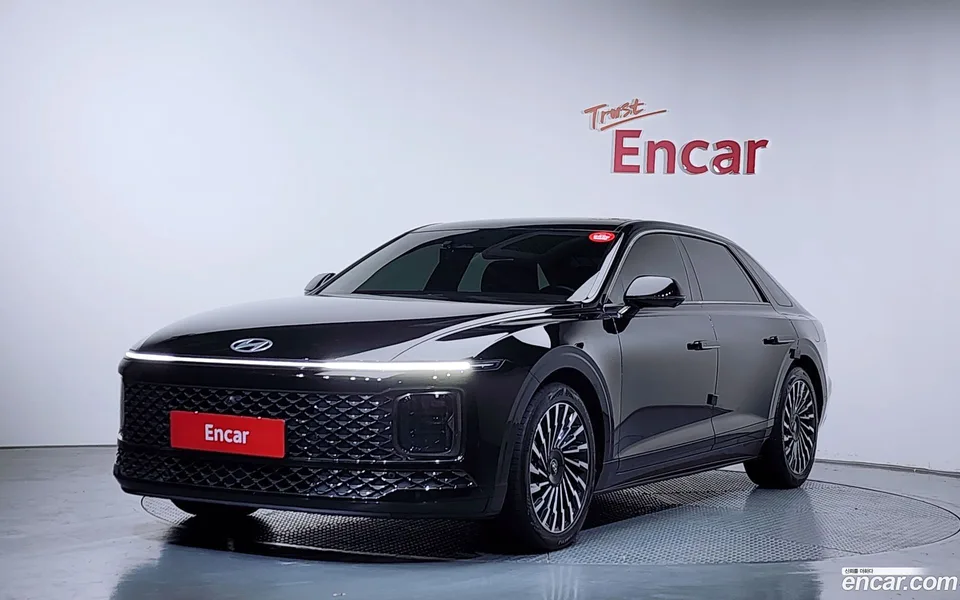 Hyundai Grandeur Hybrid 2023 — фото 1, купить с доставкой в Москву