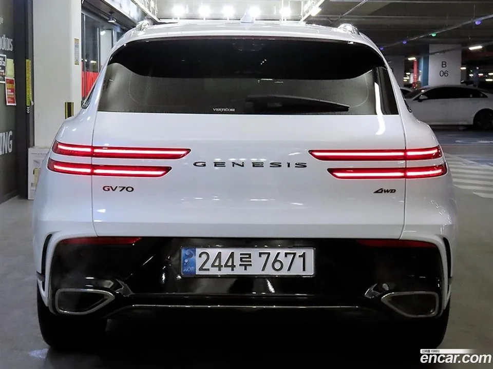 Genesis GV70 3.5T AWD 2025 — миниатюра 2