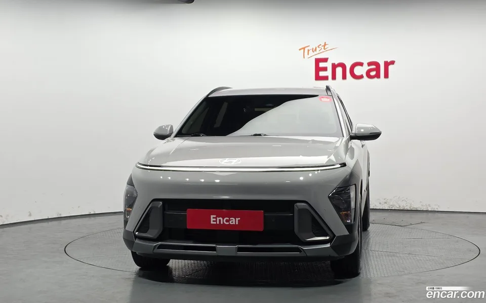 Hyundai Kona 2.0 2WD 2023 — миниатюра 3