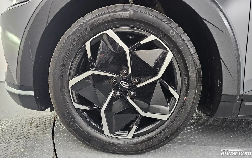 Hyundai Ioniq 5 AWD 2023 — миниатюра 5