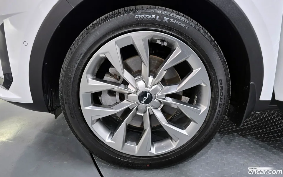 Kia Sorento 2.5T 2WD 2023 — миниатюра 5