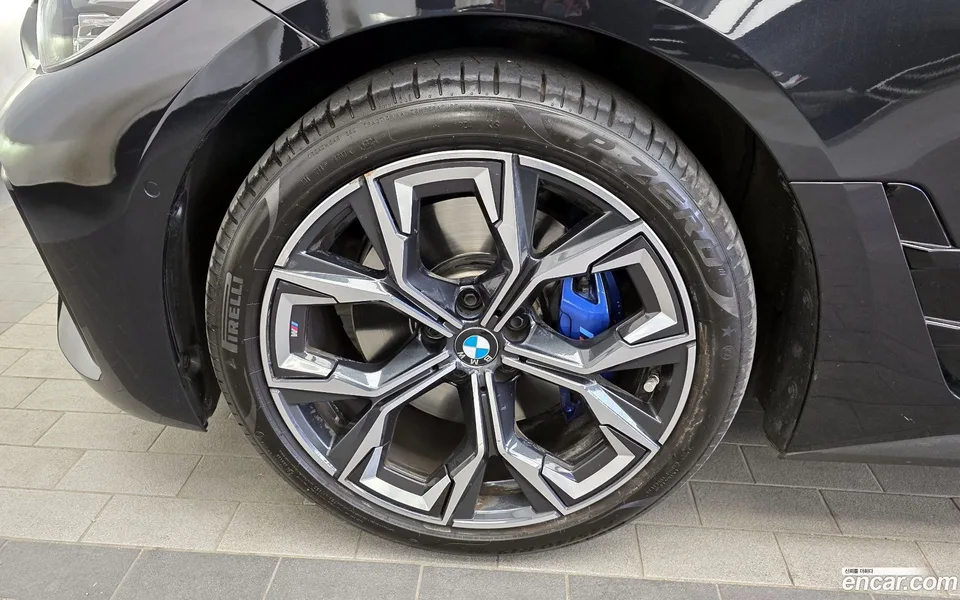 BMW 4 Series 420i M 2024 — миниатюра 5